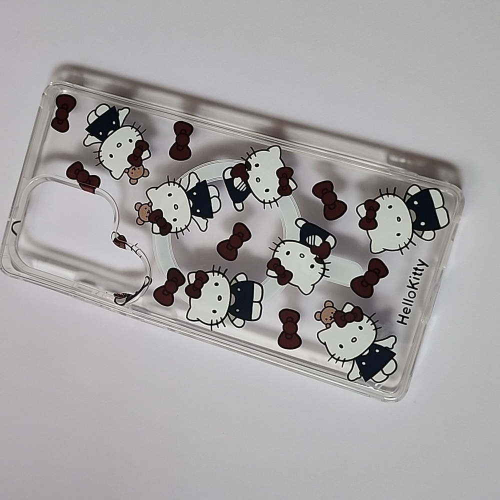 Brand new Samsung Galaxy S25 Ultra  Hello Kitty  Magsafe Silicone Phone Case